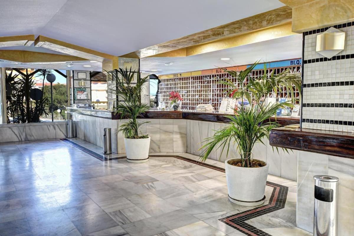 Benal Beach Suite Ii, Estudio Con Parque Acuatico Y Vistas Al Mar. Benalmadena Luaran gambar