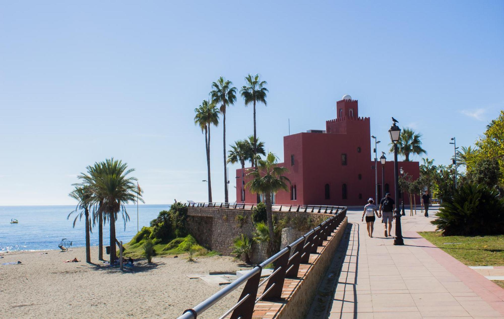 Benal Beach Suite Ii, Estudio Con Parque Acuatico Y Vistas Al Mar. Benalmadena Luaran gambar