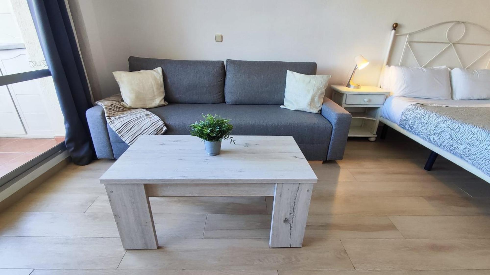 Benal Beach Suite Ii, Estudio Con Parque Acuatico Y Vistas Al Mar. Benalmadena Luaran gambar